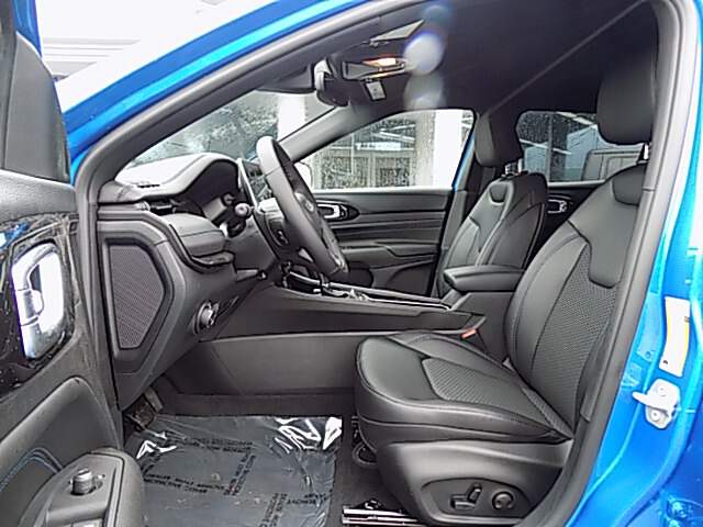  2026 Jeep Compass Image: 8