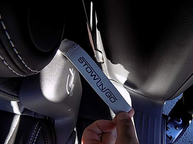  2026 Chrysler Pacifica Image: 8