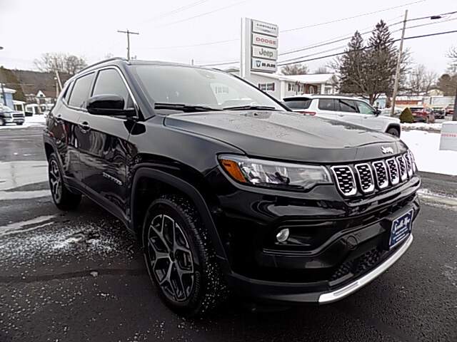  2026 Jeep Compass Image: 3