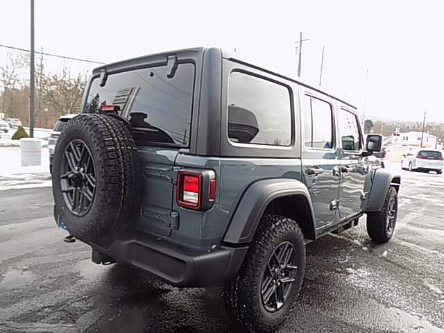  2026 Jeep Wrangler Image: 4