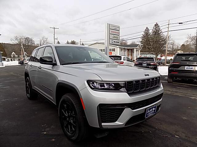  2026 Jeep Grand Cherokee Image:…