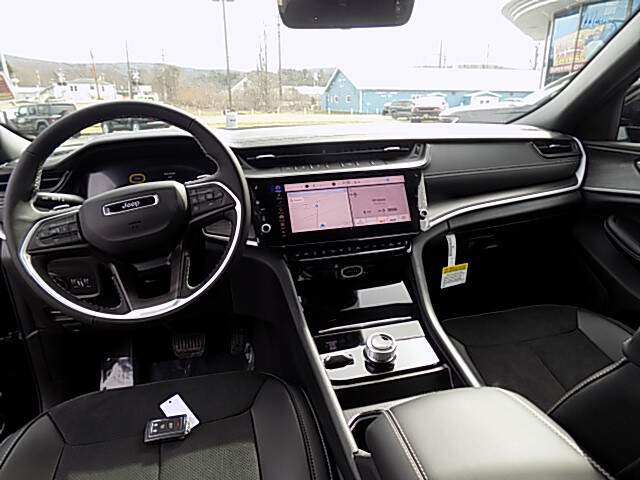  2026 Jeep Grand Cherokee Image:…