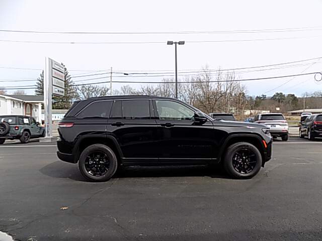  2026 Jeep Grand Cherokee Image:…