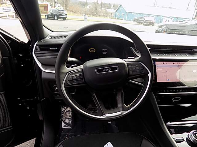  2026 Jeep Grand Cherokee Image:…