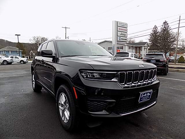  2026 Jeep Grand Cherokee Image:…