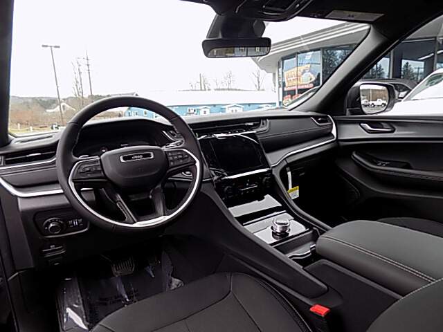  2026 Jeep Grand Cherokee Image:…