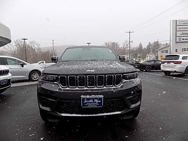  2026 Jeep Grand Cherokee Image:…