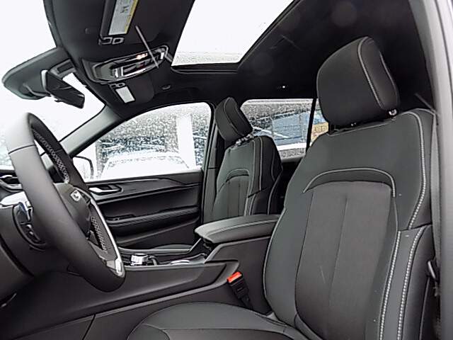  2026 Jeep Grand Cherokee Image:…