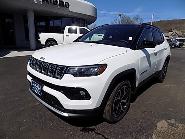  2026 Jeep Compass Image: 0