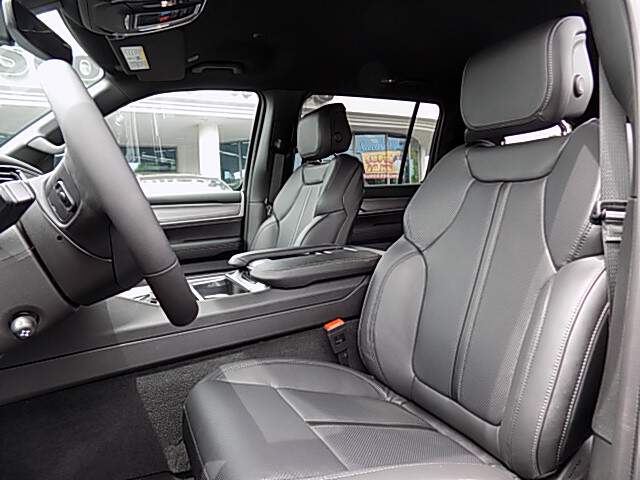  2026 Jeep Grand Wagoneer Image:…