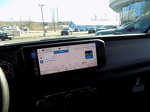  2026 Jeep Wrangler Image: 6