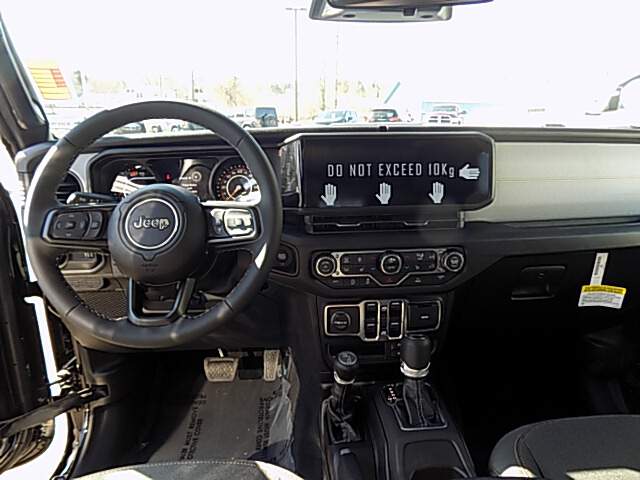  2026 Jeep Wrangler Image: 10