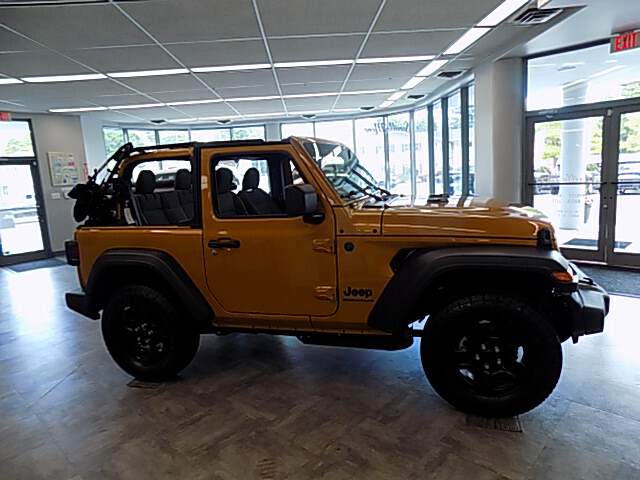  2026 Jeep Wrangler Image: 3