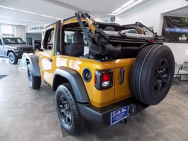  2026 Jeep Wrangler Image: 6