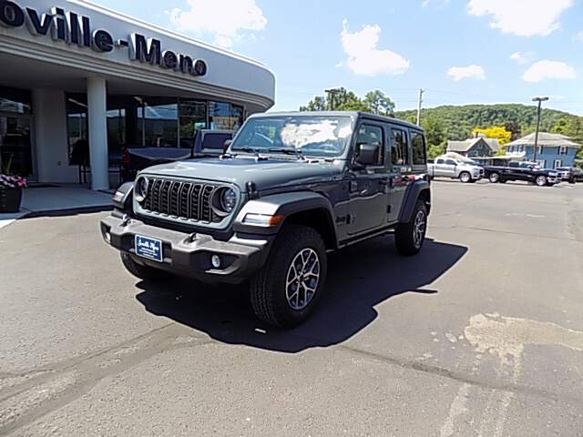  2026 Jeep Wrangler Image: 0