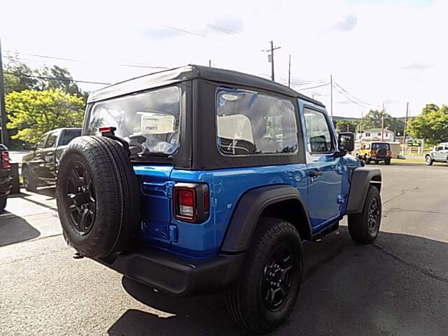  2026 Jeep Wrangler Image: 4
