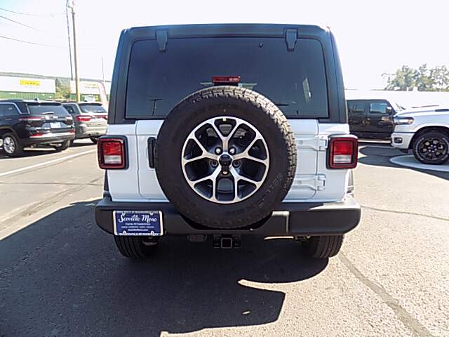  2026 Jeep Wrangler Image: 5