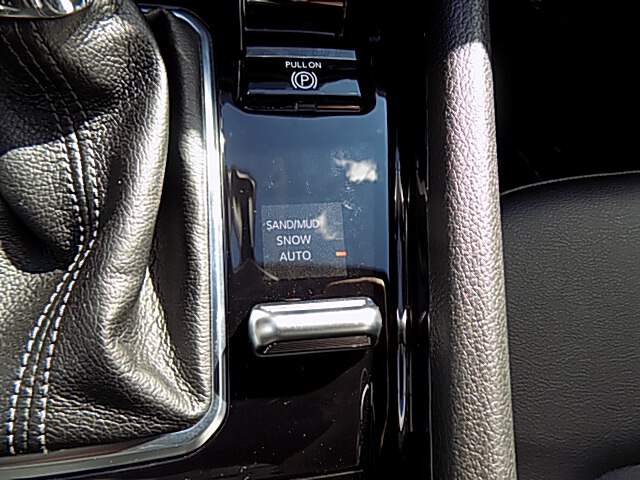  2026 Jeep Compass Image: 9