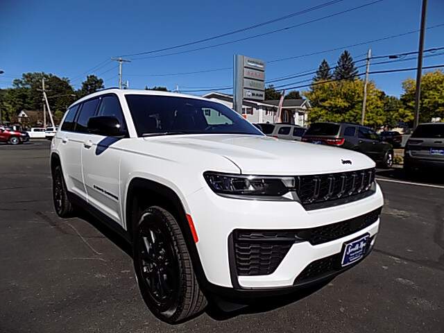  2027 Jeep Grand Cherokee L…