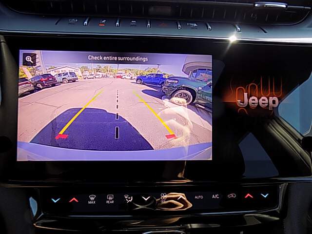  2027 Jeep Grand Cherokee L…