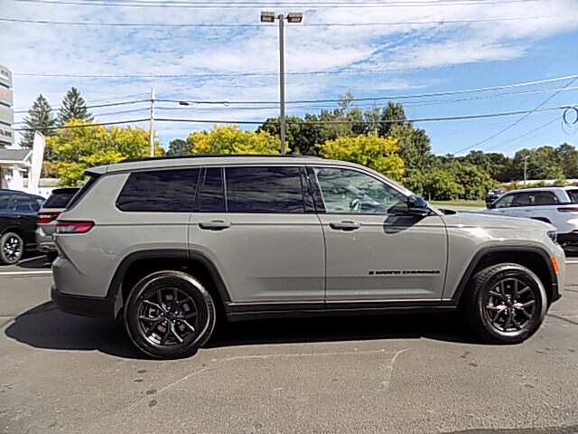  2027 Jeep Grand Cherokee L…