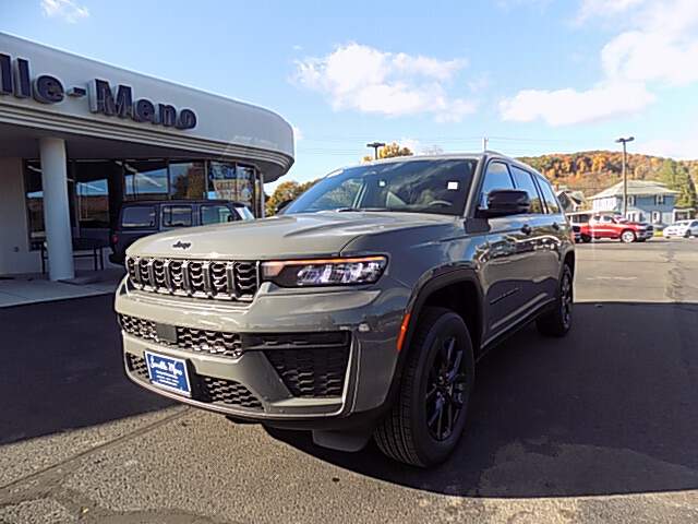  2027 Jeep Grand Cherokee L…