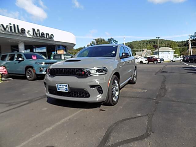  2027 Dodge Durango Image: 0